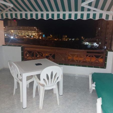 Victoria Court 2, Los Cristianos Guincho  Экстерьер фото