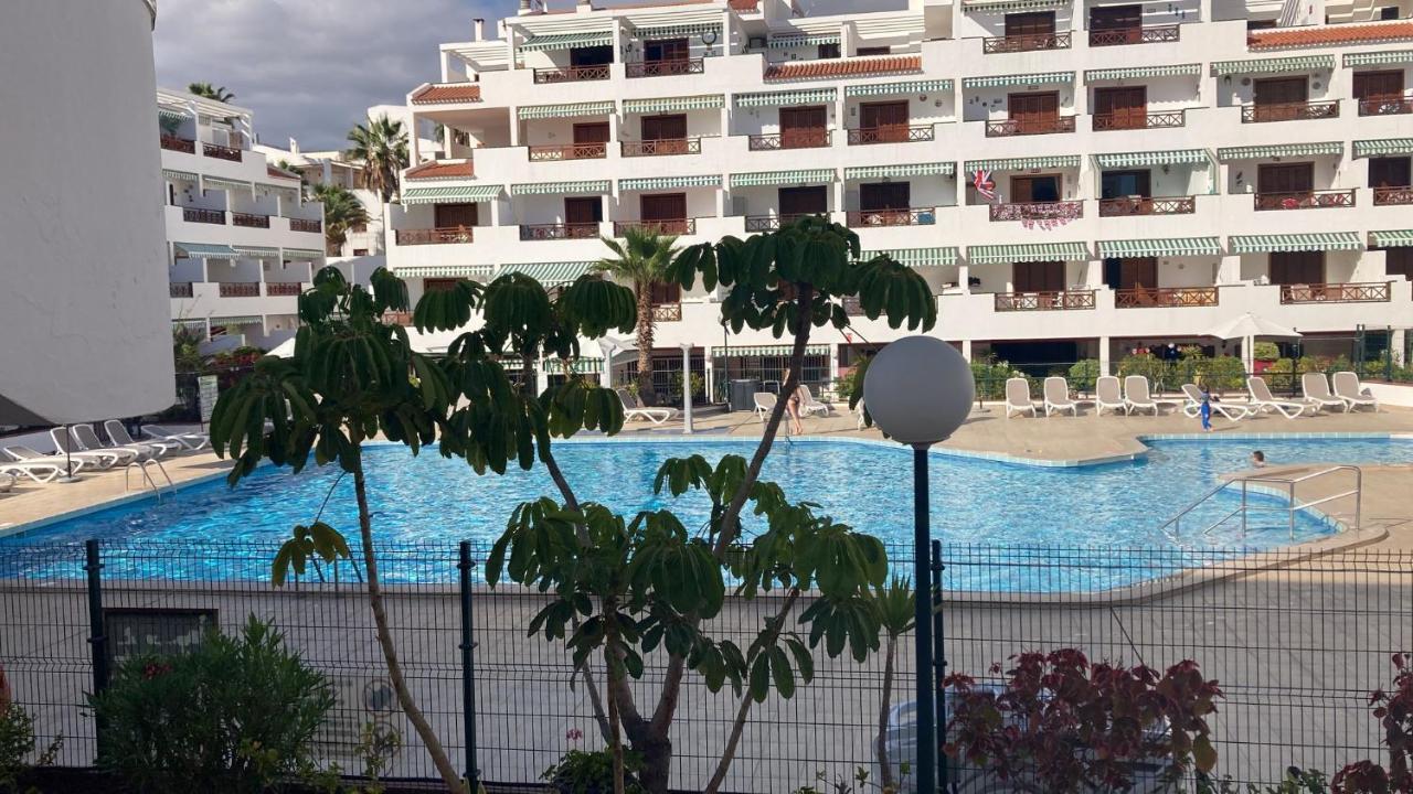 Victoria Court 2, Los Cristianos Guincho  Экстерьер фото
