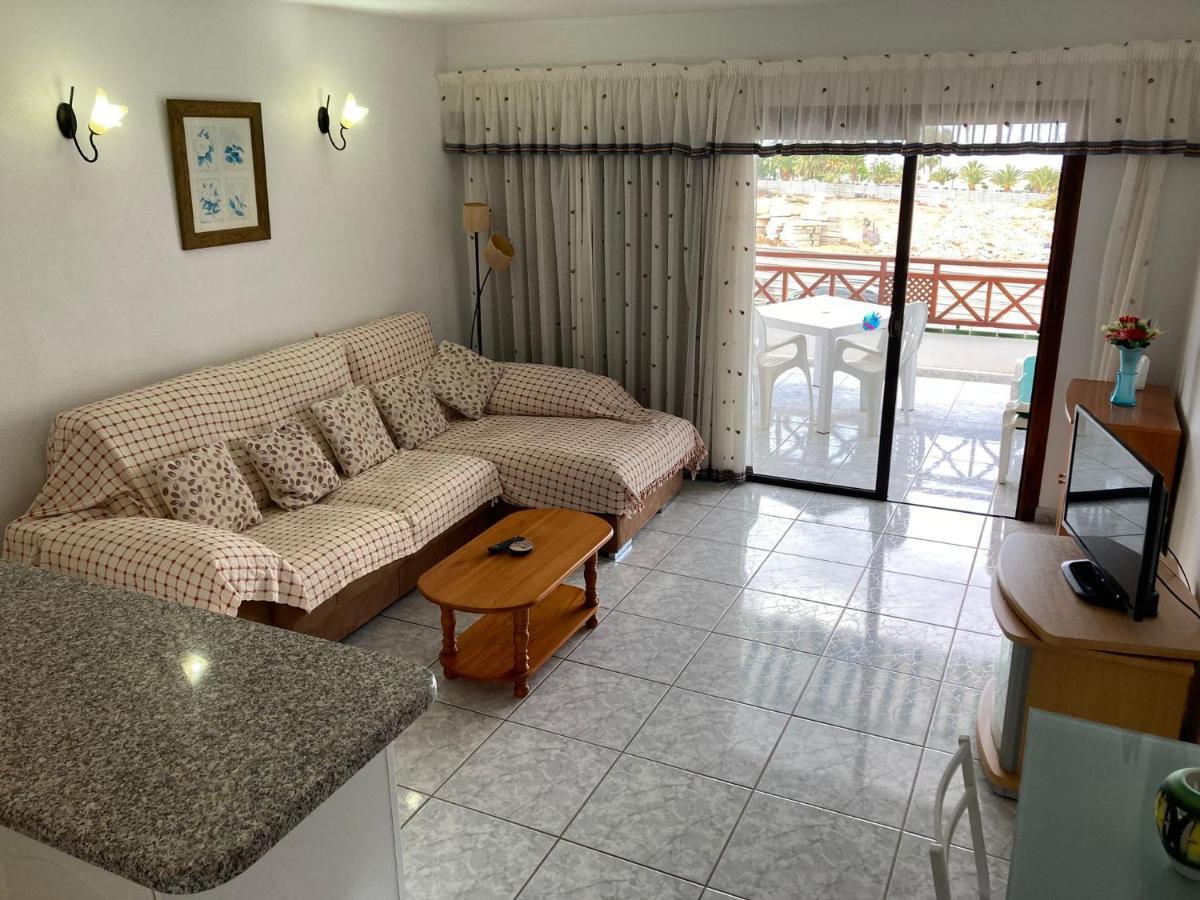 Victoria Court 2, Los Cristianos Guincho  Экстерьер фото